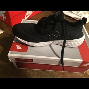 Boys New Balance Tennis Shows NIB